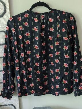 LOFT Floral Blouse Small PETITE